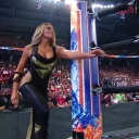 WWE_Summerslam_2019_Charlotte_vs_Trish_mp46197.jpg