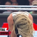 Trish_Stratus_receives_emotional_ovation_WWE_Payback_2023_exclusive_024.jpg