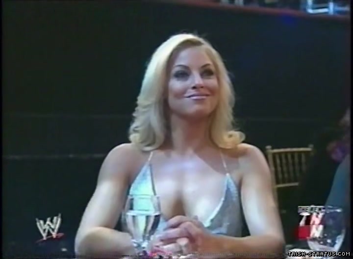 2003-01-14_-_WWE_RAW_10th_Anniversary_00877.jpg