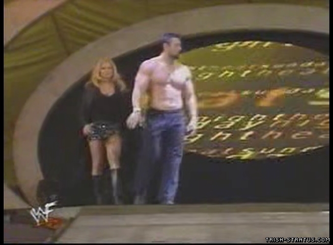 2001-06-03_-_WWF_Sunday_Night_Heat_mp4_001982206.jpg