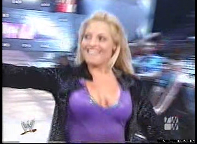 2003-06-29_-_WWE_Sunday_Night_Heat_mp4_002083932.jpg