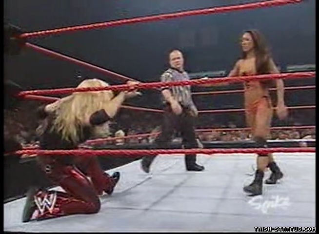 2003-11-23_-_WWE_Sunday_Night_Heat_mp4_002313539.jpg