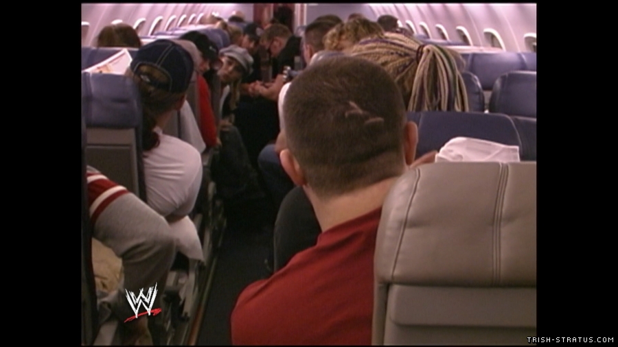 WWE_Confidential_-_S2003E31_-_Stories_from_the_Road_mp4_000422755.jpg