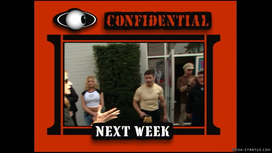 WWE_Confidential_-_S2004E04_-_Austin_trains_with_the_troops_mp4_002221107.jpg