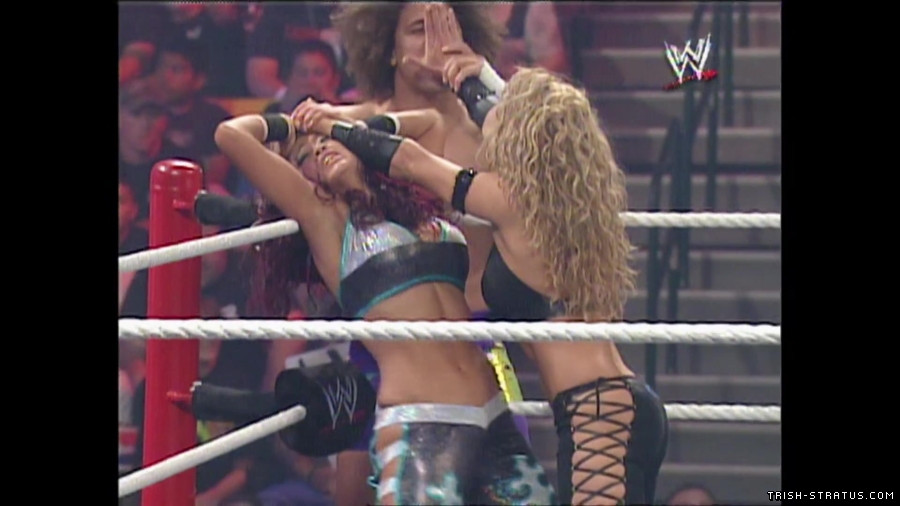 WWE_SNME_07_15_06_Carlito_Trish_vs_Melina_Nitro_452.jpg