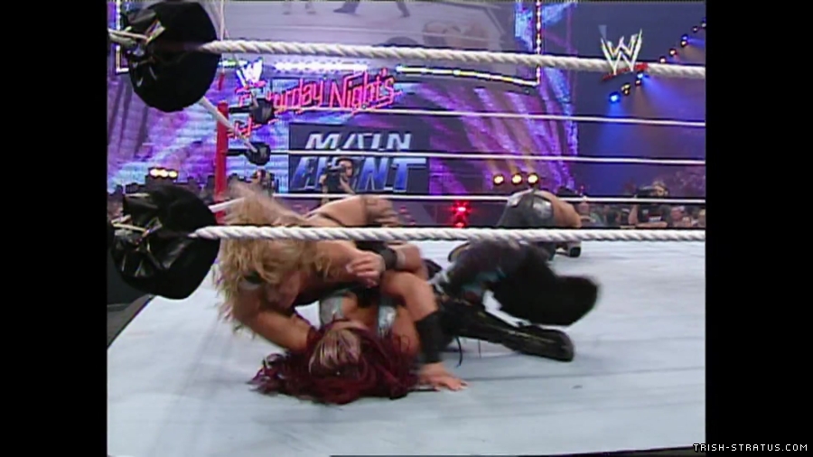 WWE_SNME_07_15_06_Carlito_Trish_vs_Melina_Nitro_556.jpg